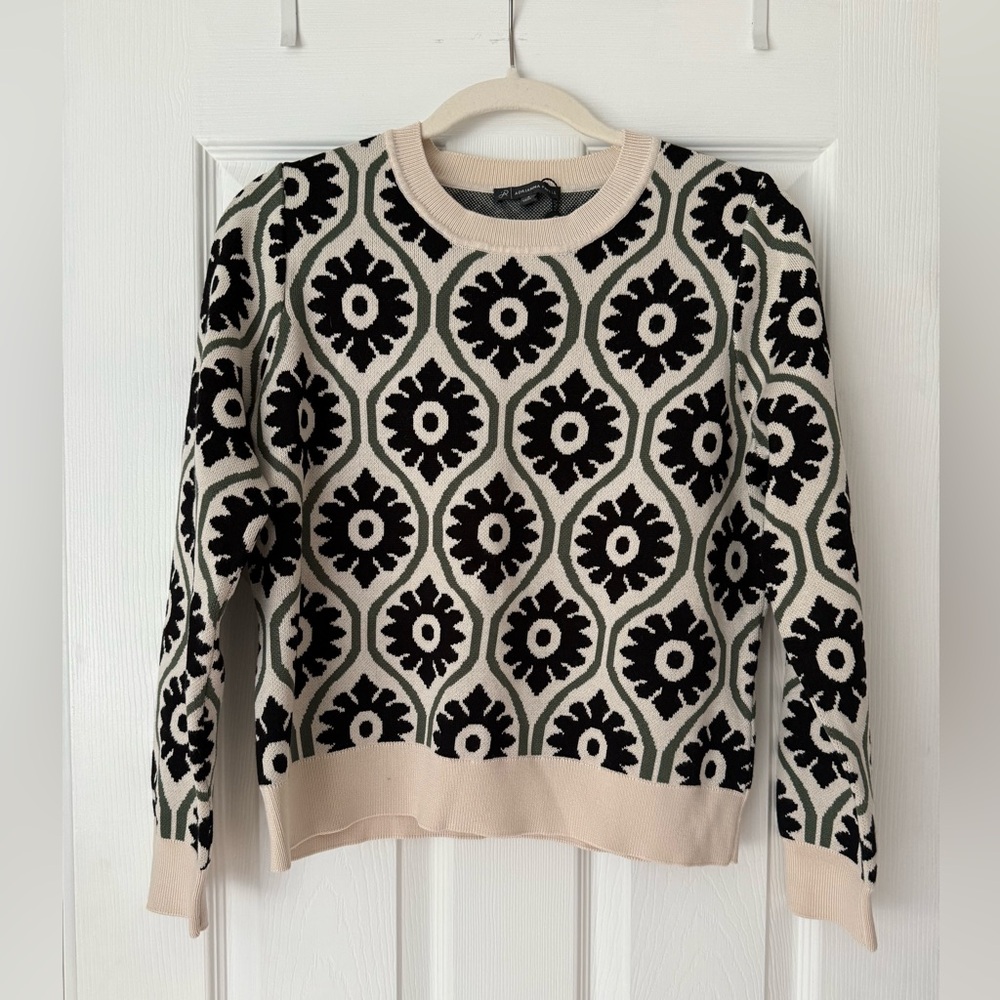 Adrianna Papell Black and Cream Geometric Sweater
